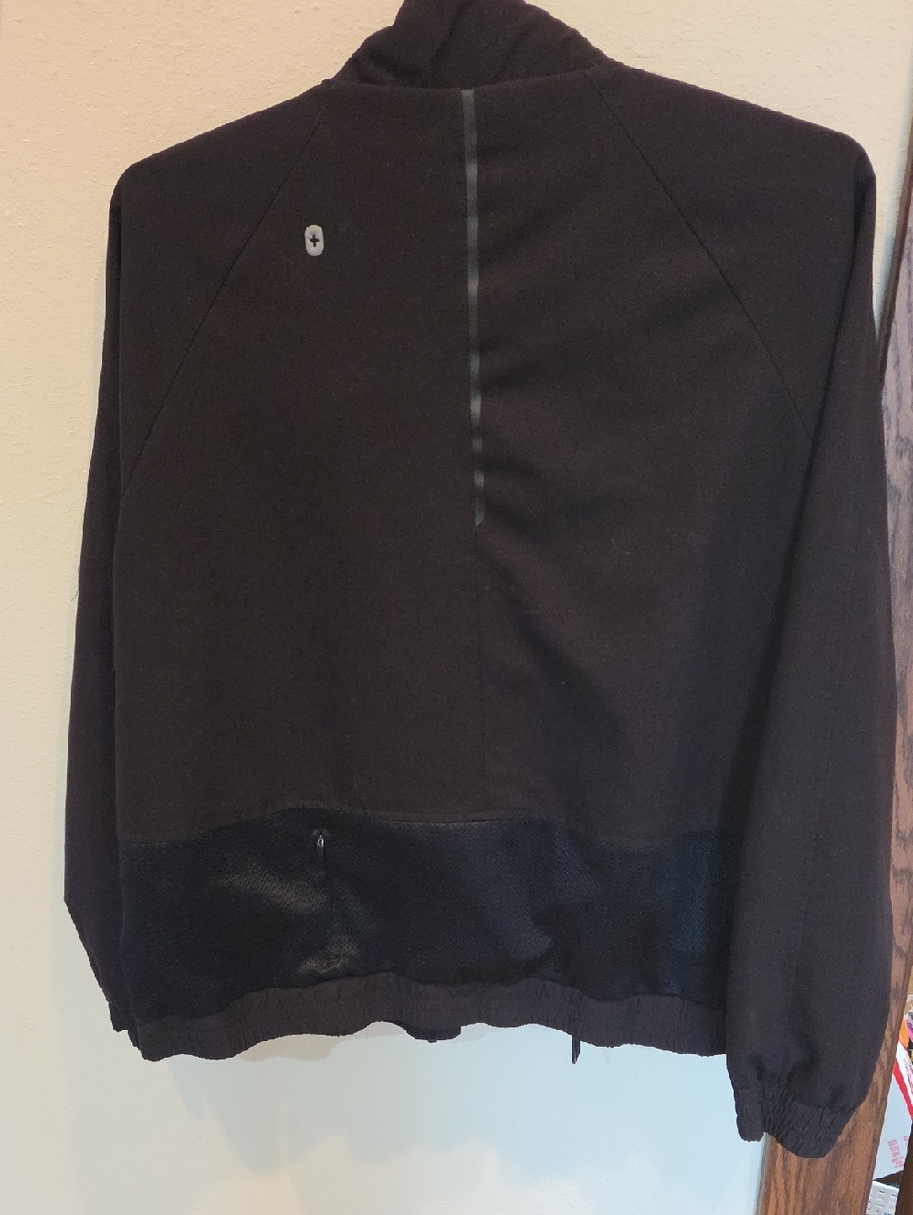 Figs Scrub Jacket - Picture 3 of 4